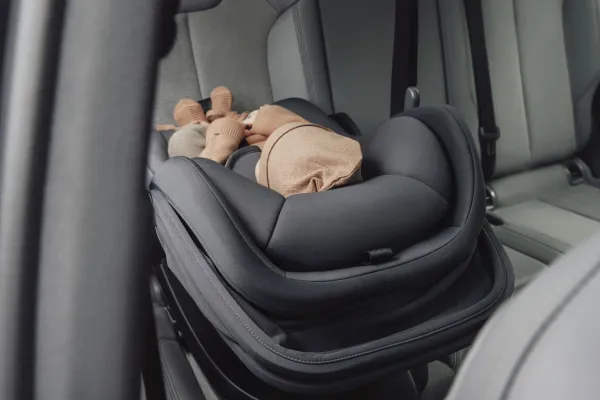 BRITAX RÖMER Autosedačka Baby-Safe Core (0-13 kg) Midnight Grey