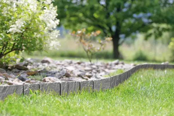 Prosperplast Travní lem GARDO STANE 390 cm beton
