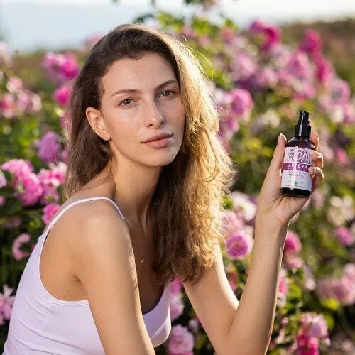 Ružová voda Alteya Organics v skle 240 ml