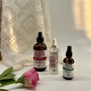 Ružová voda Alteya Organics v skle 240 ml