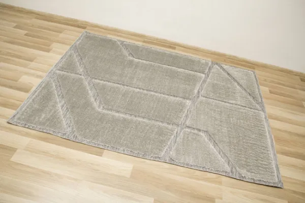 Koberec Shaggy Lula Soft IM89A geometrický / trojuholníky, sivý