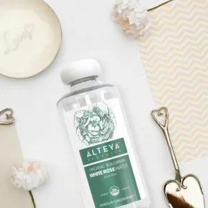 Ružová voda z bielej ruže Alteya Organics 500 ml