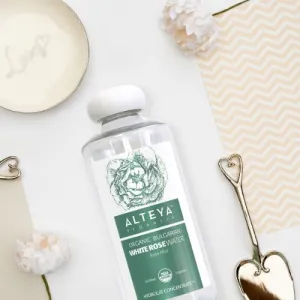 Ružová voda z bielej ruže Alteya Organics 500 ml