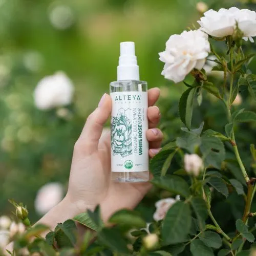 Ružová voda z bielej ruže Alteya Organics 100 ml