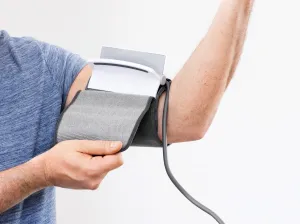 Beurer BM 51 tlakoměr na paži s easyClipem
