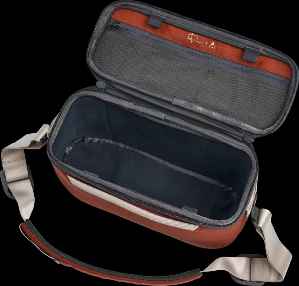 Gomatic Peter McKinnon Luma Camera Sling 12L, Rust