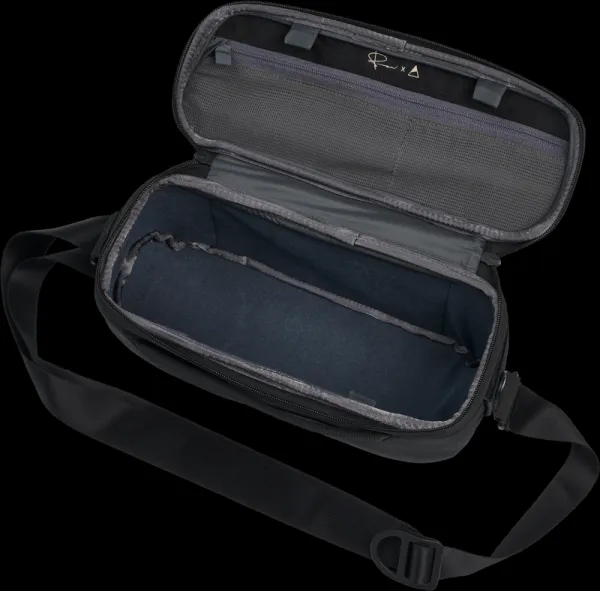 Gomatic Peter McKinnon Luma Camera Sling 9L, Black