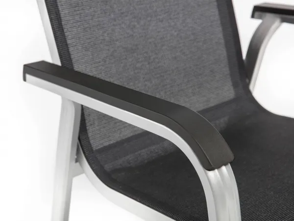 Basic+ Premium záhradná jedálenská stolička strieborná