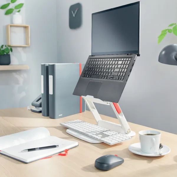 Stojan na notebook nastaviteľný Leitz Ergo s viacerými uhlami sklonu