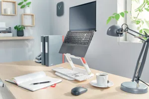 Stojan na notebook nastaviteľný Leitz Ergo s viacerými uhlami sklonu