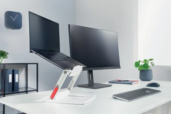 Stojan na notebook nastaviteľný Leitz Ergo s viacerými uhlami sklonu