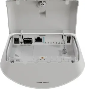 MikroTik L22UGS-5HaxD2HaxD-15S, mANTBox ax 15s (RouterOS L4)