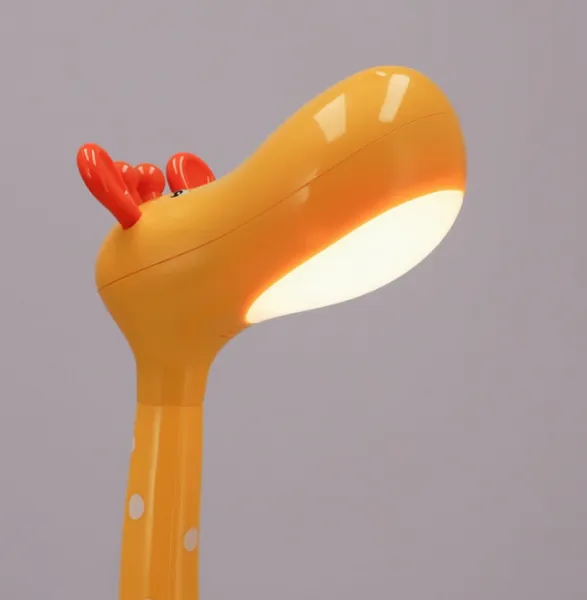 ArtJum Stolová lampa ŽIRAFA