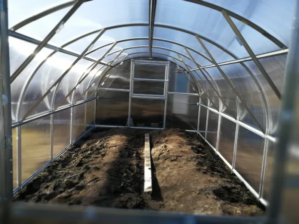 Skleník TIBERUS polykarbonát 4 mm Lanitplast 600 cm