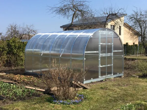 Skleník LUCIUS polykarbonát 4 mm Lanitplast 400 cm