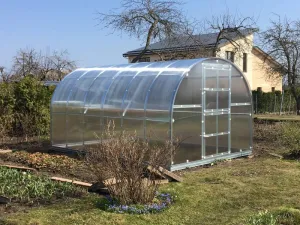 Skleník LUCIUS polykarbonát 4 mm Lanitplast 400 cm