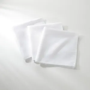 Jednofarebný obrus s ľahkou údržbu
