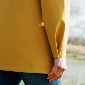 Nepremokavá bunda z recyklovaného polyesteru