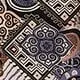 Rovné šaty s  patchwork potlačou