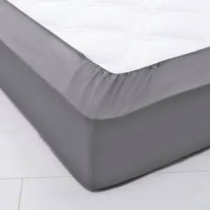 Jednofarebná napínacia plachta zn. Colombine® s hĺbkou rohov 32 cm,  polycoton