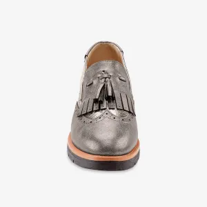 Slippers na klinovej podrážke, so strapcami
