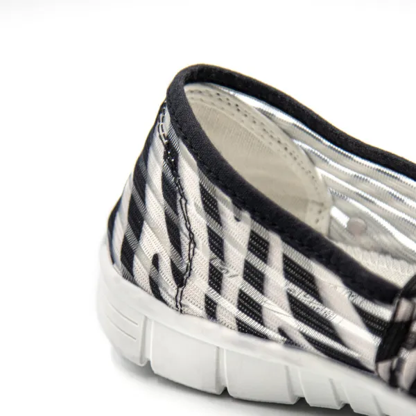 Obuv Zebra