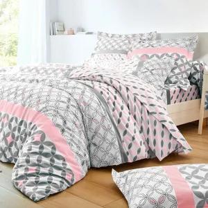 Bavlnená posteľná bielizeň Marlow zn. Colombine® s geometrickým vzorom