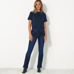 Strečové bootcut džegíny pre nižšiu postavu