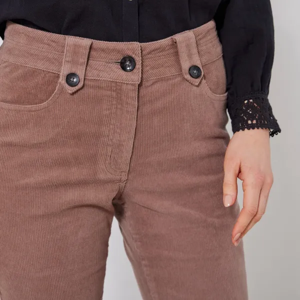 Rovné menčestrové nohavice