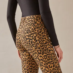 Úzke dlhé nohavice, leopardia potlač