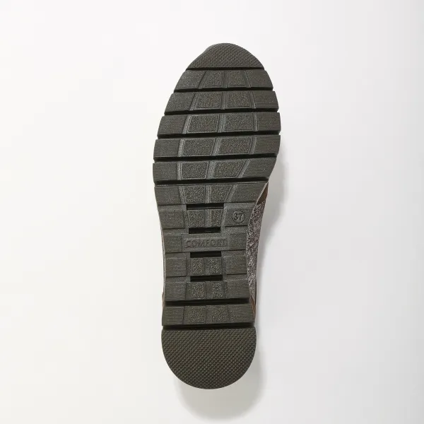 Slip on tenisky so zipsom