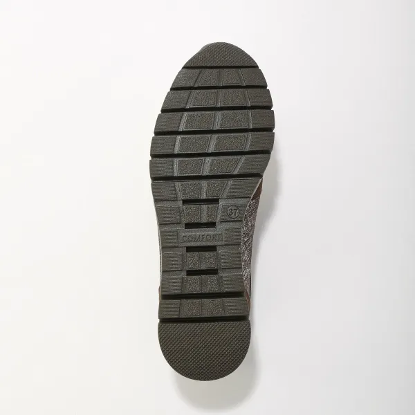 Slip on tenisky so zipsom