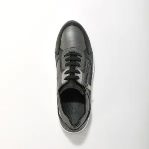 Kožené sneakers na klinovej podrážke