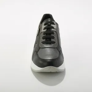 Kožené sneakers na klinovej podrážke