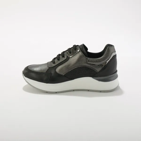Kožené sneakers na klinovej podrážke