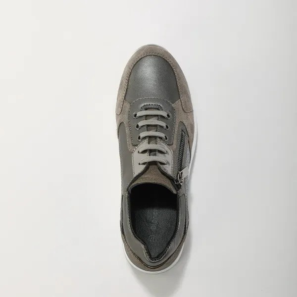 Kožené sneakers na klinovej podrážke