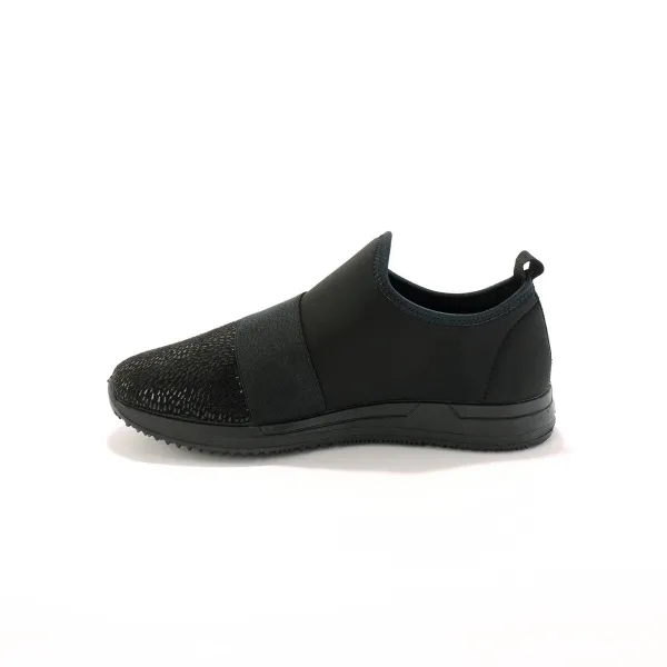 Sneakers pre citlivé chodidlá, z pružnej tkaniny