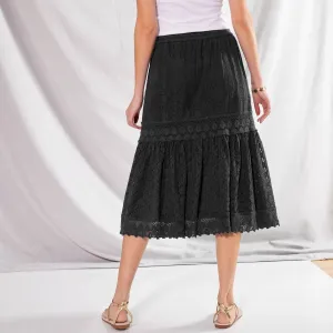 Čipkovaná midi sukňa s macramé