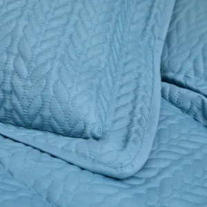Prešívaná prikrývka na posteľ s geometrickým vzorom, mikrovlákno