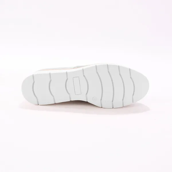 Slippers na kline, so strapcami