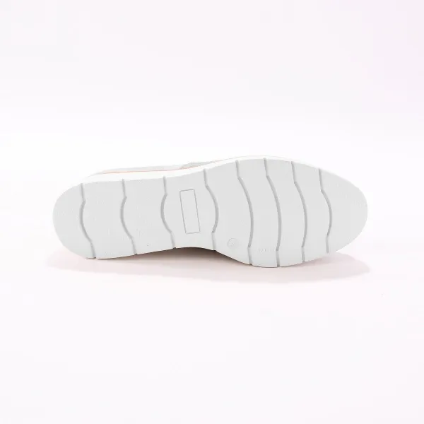 Slippers na kline, so strapcami