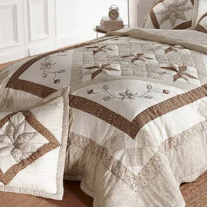 Prikrývka na posteľ patchwork s potlačou kvetín