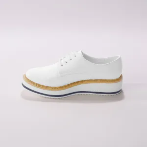 Derbies na kline, biele