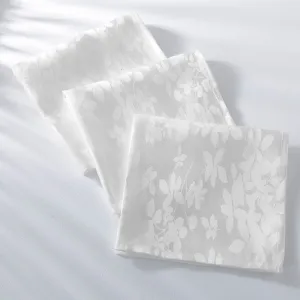 Žakárový obrus s motívom listov zn. Colombine®