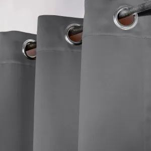 Zatemňovací lesklý záves zakončený očkami, jednofarebný