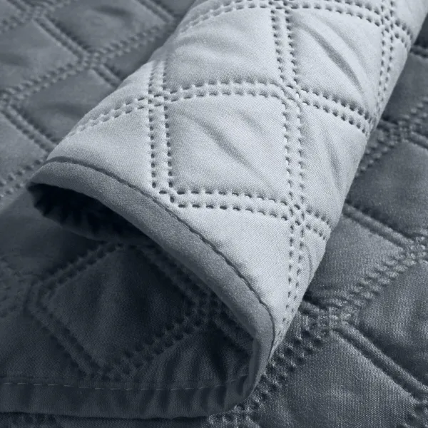 Prešívaná obojstranná prikrývka na pohovku, z mikrovlákna