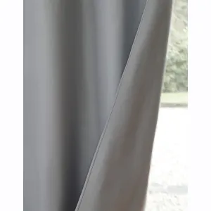 Saténový zatemňovací a izolačný záves zn. Colombine®