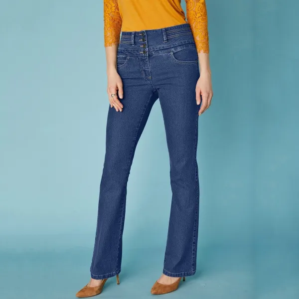 Bootcut džínsy s vysokým pásom pre vyššiu postavu