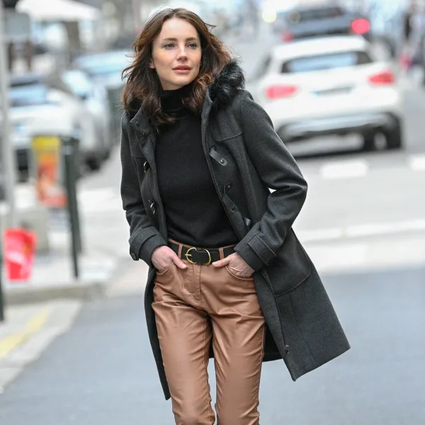 Jednofarebný kabát duffle-coat s kapucňou