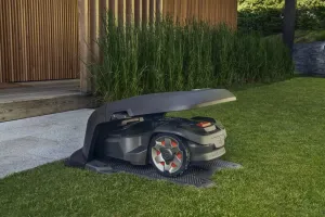 Domček pre robotické kosačky Husqvarna Aspire